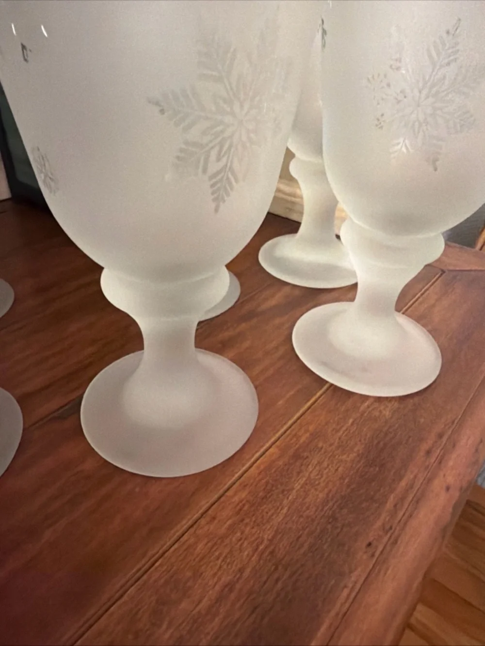Frosted Snowflake Wine Goblets - Set of 6 vintage Libbey glass ware